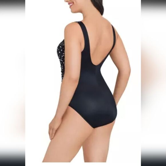 NEW Trimshaper "Jean" Ruched Polka Dot Shapewear Swimsuit Size 18 $109 Retail - Picture 3 of 10